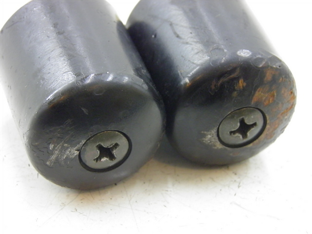 photo de EXTREMOS MANILLAR KYMCO QUANNON NAKED 125 (2010) - Zoom estado de uso