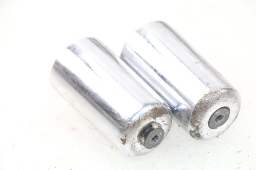 photo de EXTREMOS MANILLAR PIAGGIO LIBERTY 4T 50 (2009 - 2015) - Zoom estado de uso