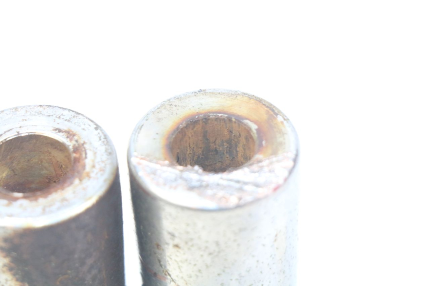 photo de PUNTA DE MANILLAR PIAGGIO LIBERTY 4T 50 (2004 - 2008) - Detalle de la pieza