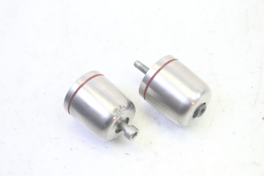 photo de EXTREMOS MANILLAR PIAGGIO MP3 RL 250 (2006 - 2010) - Zoom estado de uso