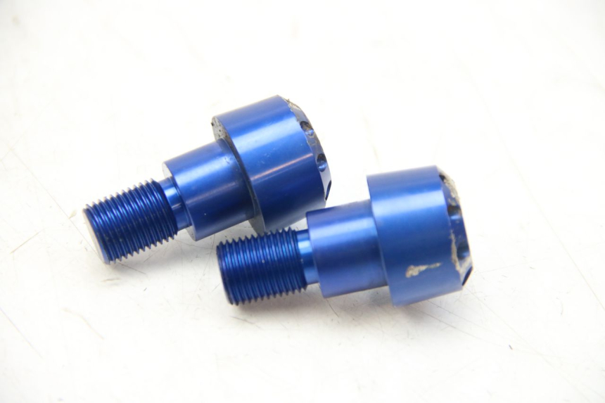 photo de PUNTA DE MANILLAR YAMAHA MT ABS 125 (2014 - 2018) - Detalle de la pieza