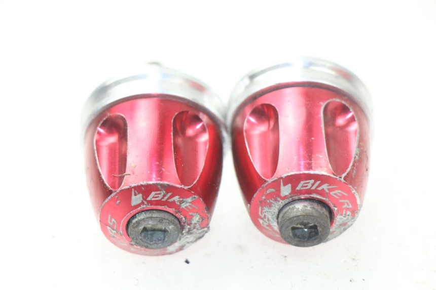 photo de EXTREMOS MANILLAR HONDA PCX (JF47) 125 (2012 - 2013) - Detalle de la pieza