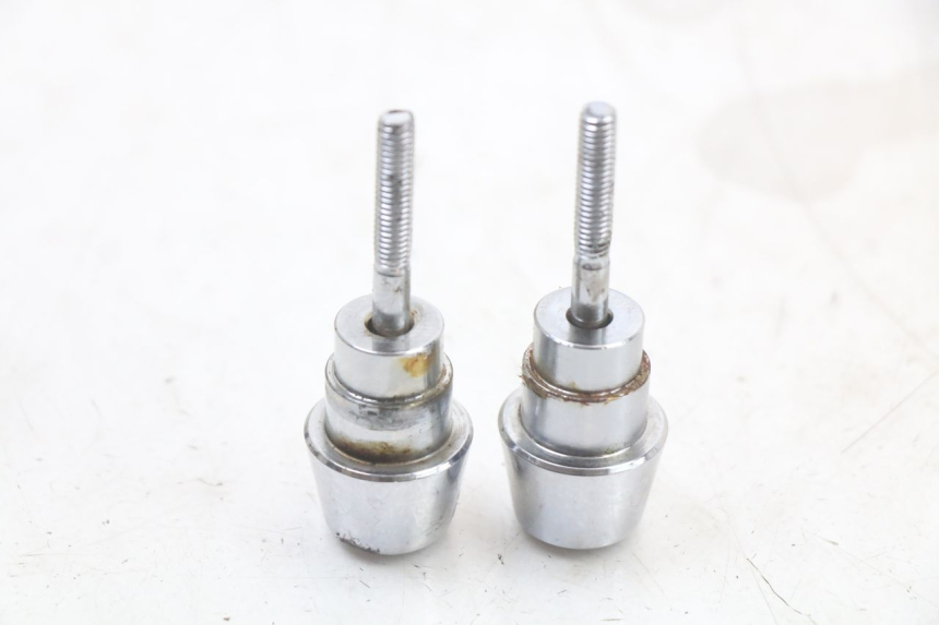 photo de PUNTA DE MANILLAR PEUGEOT KISBEE 2T 50 (2010 - 2017) - Otra perspectiva