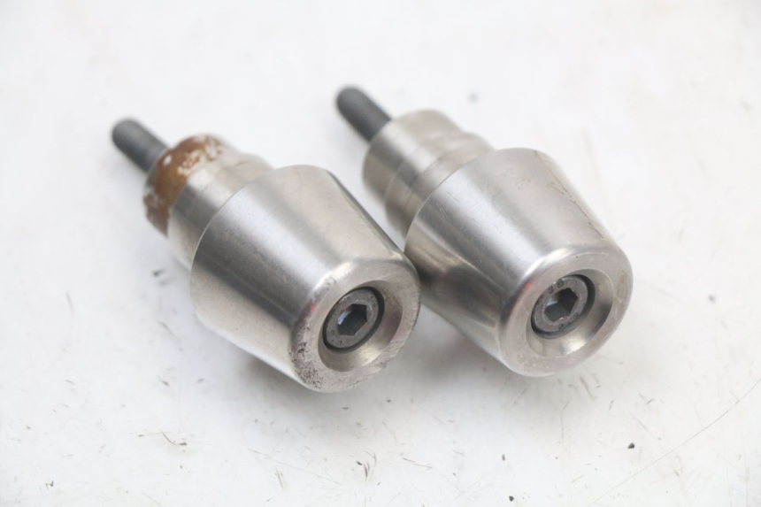 photo de PUNTA DE MANILLAR PEUGEOT SATELIS 125 (2010 - 2012) - Detalle de la pieza