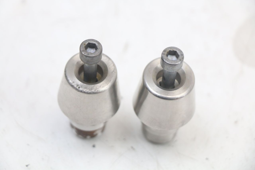 photo de PUNTA DE MANILLAR PEUGEOT SATELIS 125 (2010 - 2012) - Zoom estado de uso