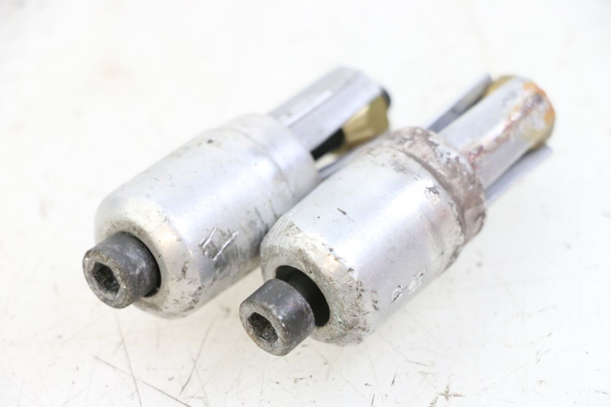 photo de EXTREMOS MANILLAR PEUGEOT TKR TREKKER FURIOUS 50 (2005 - 2014) - Vista principal