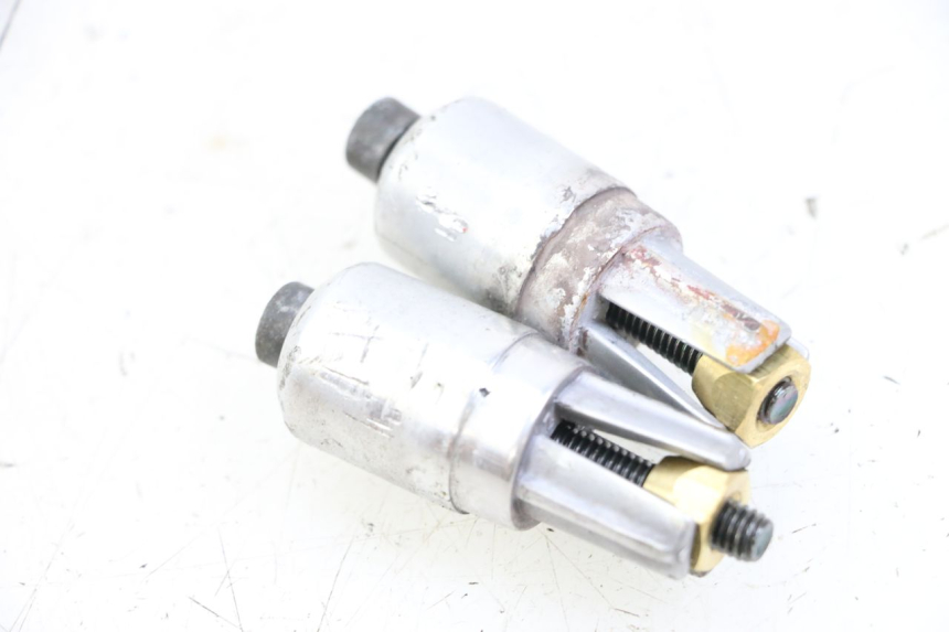 photo de EXTREMOS MANILLAR PEUGEOT TKR TREKKER FURIOUS 50 (2005 - 2014) - Detalle de la pieza