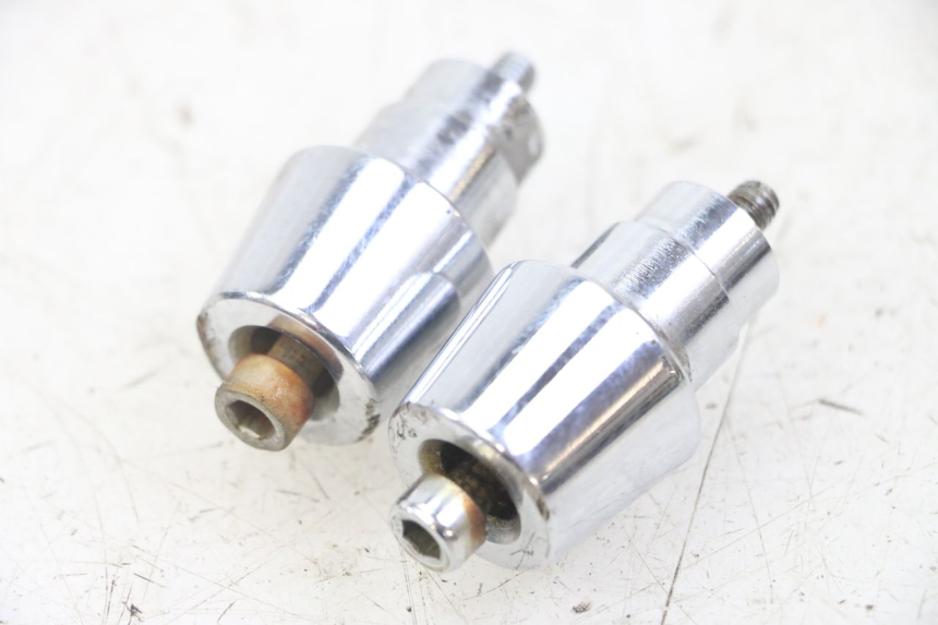 photo de EXTREMOS MANILLAR PEUGEOT SATELIS 125 (2013 - 2018) - Vista principal