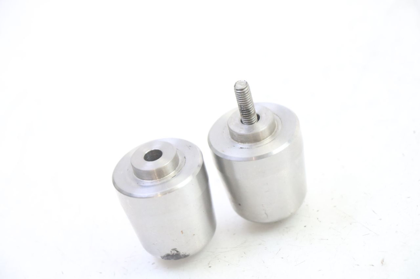 photo de EXTREMOS MANILLAR TRIUMPH SPRINT 900 (1995 - 1998) - Vista general del producto