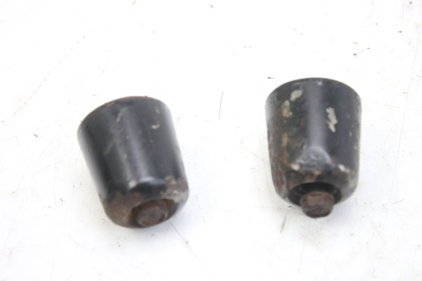 photo de PUNTA DE MANILLAR TRIUMPH SPRINT ST 955 (1999 - 2001) - Detalle de la pieza