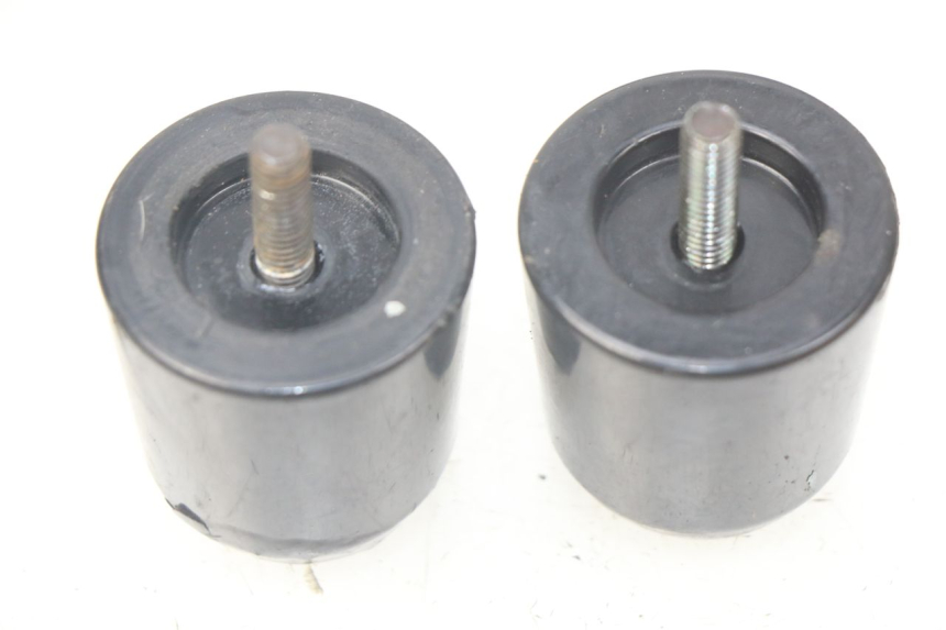 photo de EXTREMOS MANILLAR APRILIA SRV 850 (2012 - 2017) - Detalle de la pieza