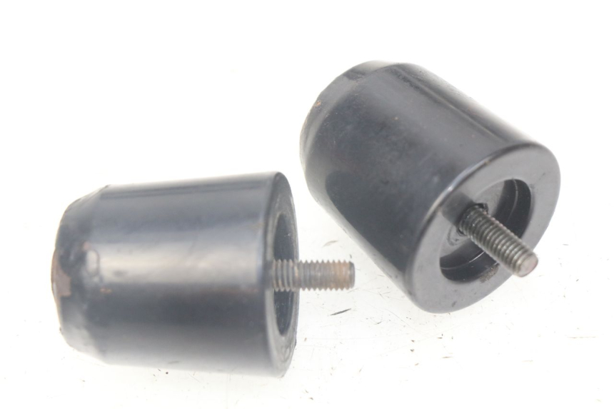 photo de EXTREMOS MANILLAR APRILIA SRV 850 (2012 - 2017) - Zoom estado de uso