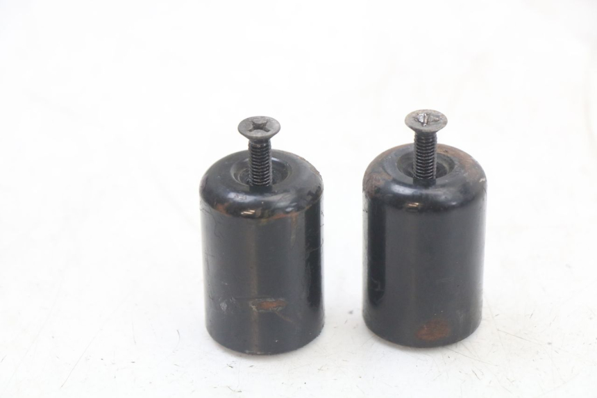 photo de PUNTA DE MANILLAR SUZUKI BURGMAN 125 (2007 - 2014) - Detalle de la pieza