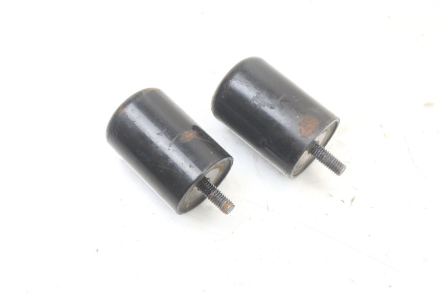 photo de PUNTA DE MANILLAR SUZUKI BURGMAN 125 (2007 - 2014) - Otra perspectiva