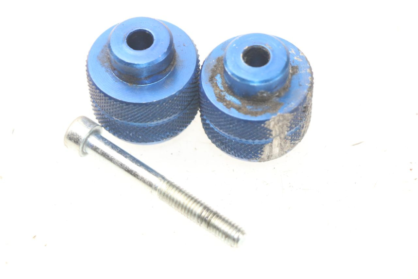 photo de EXTREMOS MANILLAR SUZUKI SV S ABS 650 (2003 - 2009) - Detalle de la pieza