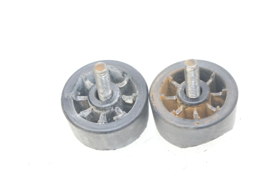 photo de PUNTA DE MANILLAR APRILIA SXR 50 (2021 - 2023) - Detalle de la pieza