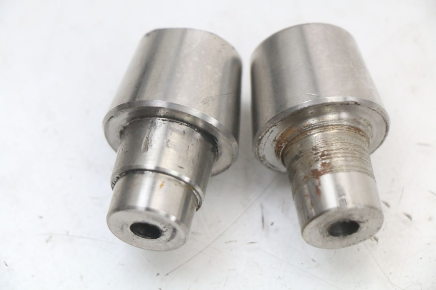 photo de EXTREMOS MANILLAR PEUGEOT TWEET 125 (2018 - 2021) - Detalle de la pieza