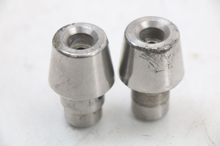 photo de EXTREMOS MANILLAR PEUGEOT TWEET 125 (2018 - 2021) - Zoom estado de uso