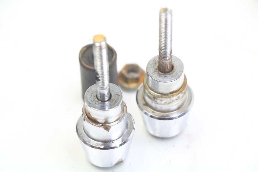 photo de EXTREMOS MANILLAR PEUGEOT VIVACITY 125 (2010 - 2017) - Detalle de la pieza