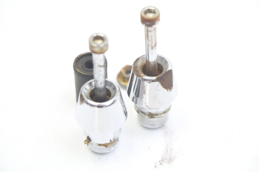 photo de EXTREMOS MANILLAR PEUGEOT VIVACITY 125 (2010 - 2017) - Zoom estado de uso