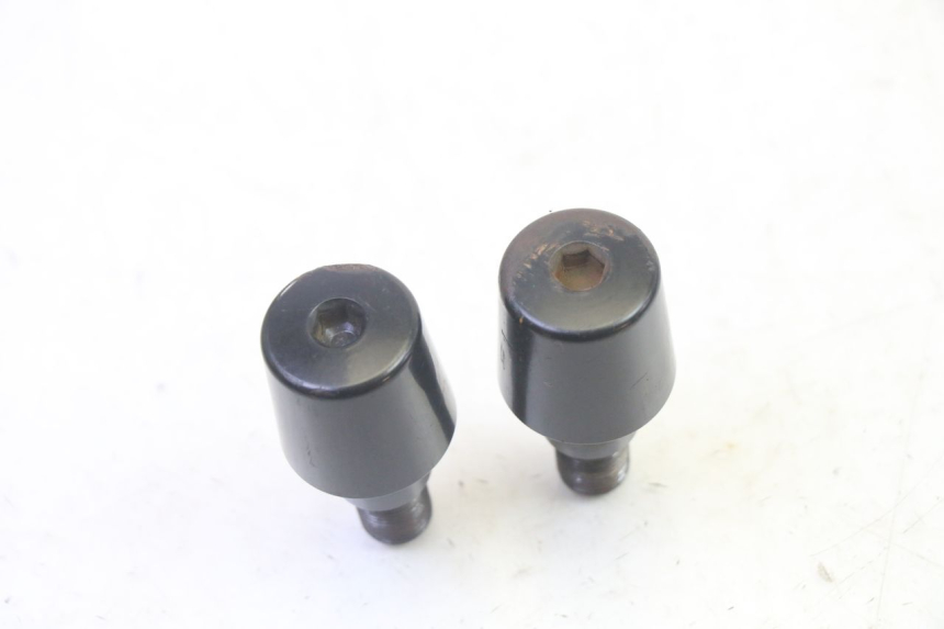 photo de PUNTA DE MANILLAR YAMAHA X-MAX XMAX 250 (2006 - 2009) - Detalle de la pieza