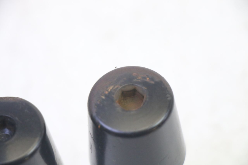 photo de PUNTA DE MANILLAR YAMAHA X-MAX XMAX 250 (2006 - 2009) - Zoom estado de uso