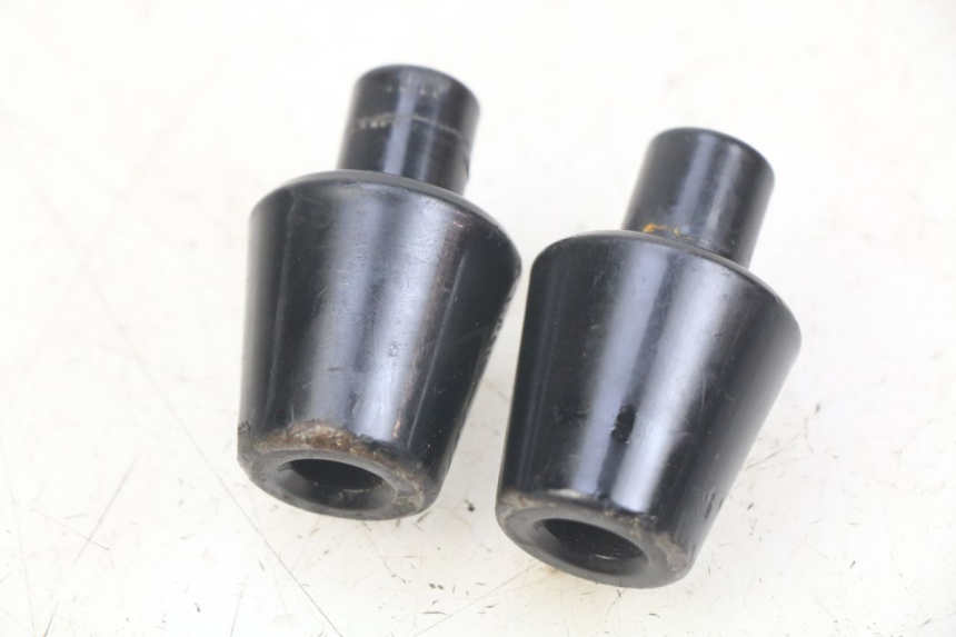 photo de PUNTA DE MANILLAR SYM X-PRO 4T 50 (2014 - 2021) - Detalle de la pieza