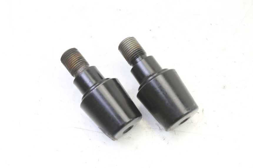 photo de EXTREMOS MANILLAR YAMAHA XJ6 ABS 600 (2008 - 2016) - Primer plano técnico