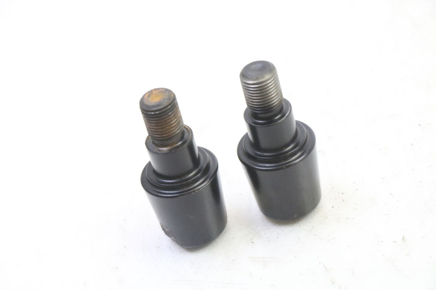 photo de EXTREMOS MANILLAR YAMAHA XJ6 ABS 600 (2008 - 2016) - Detalles de los puntos de fijación