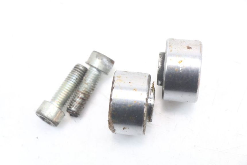 photo de EXTREMOS MANILLAR HYOSUNG XRX 125 (2000 - 2008) - Primer plano técnico