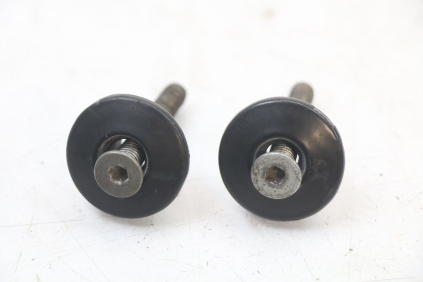 photo de EXTREMOS MANILLAR YAMAHA XJ6 ABS 600 (2008 - 2016) - Detalle de la pieza