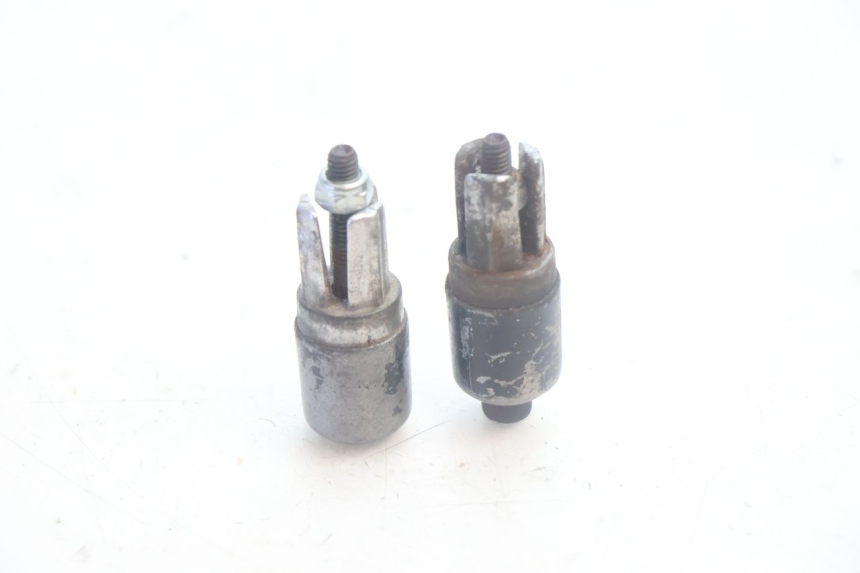 photo de EXTREMOS MANILLAR YAMAHA YP MAJESTY 125 (2007 - 2010) - Primer plano técnico