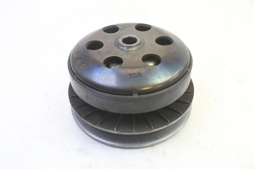 photo de EMBRAGUE QUADRO 4 4D 350 (2015 - 2018) - Primer plano técnico