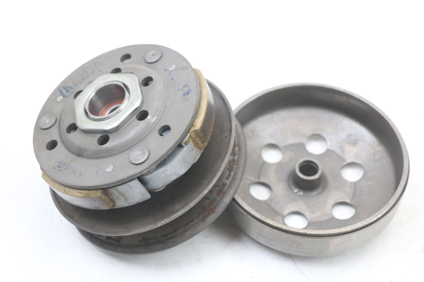 photo de EMBRAGUE KYMCO AGILITY 4T 50 (2005 - 2018) - Detalle de la pieza