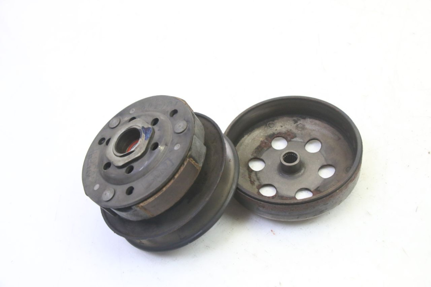 photo de EMBRAGUE KYMCO AGILITY 4T 50 (2005 - 2018) - Detalle de la pieza