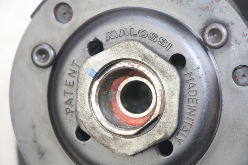 photo de EMBRAGUE KYMCO AGILITY NAKED RENOUVO 2T 50 (2011 - 2018) - Recambio usado revisado