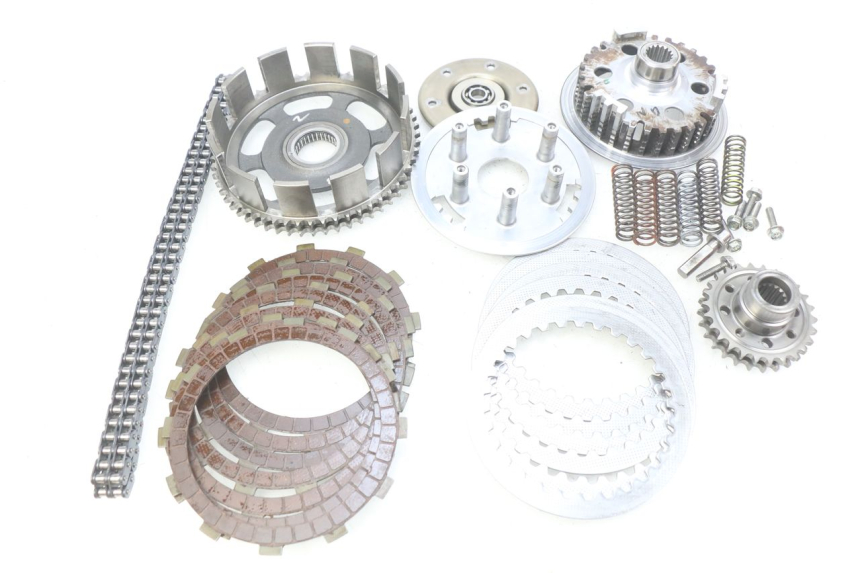 photo de EMBRAGUE ROYAL ENFIELD BULLET CLASSIC 500 (2017 - 2020) - Ángulo de visión alternativo