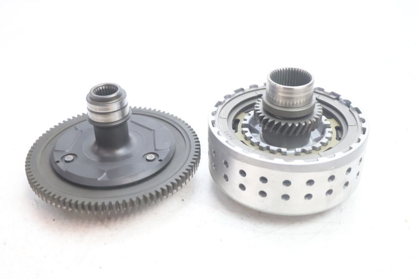 photo de EMBRAGUE SUZUKI BURGMAN EXECUTIVE ABS 650 (2006 - 2012) - Características distintivas