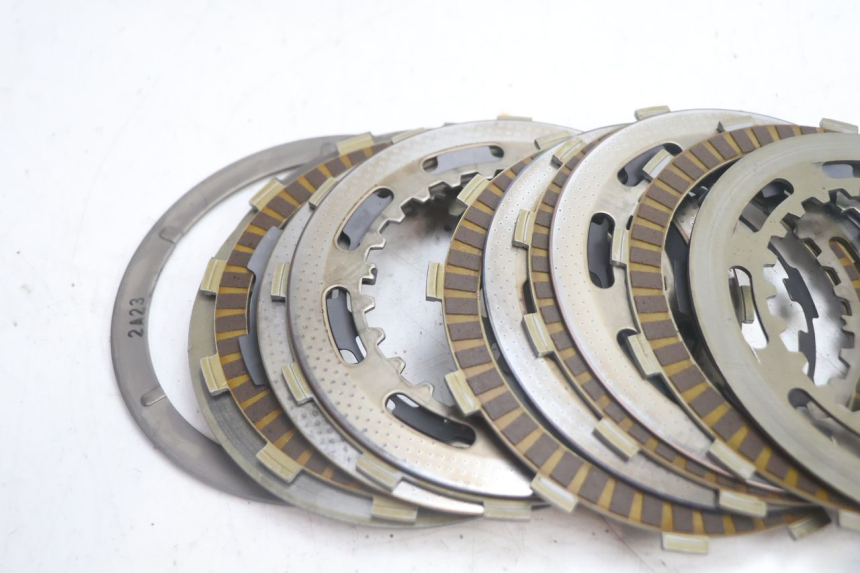 photo de EMBRAGUE SUZUKI BURGMAN EXECUTIVE ABS 650 (2006 - 2012) - Marcados y referencias originales