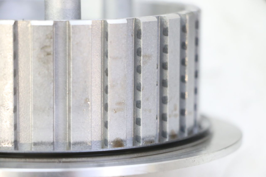 photo de EMBRAGUE HONDA CB R 1000 (2018 - 2023) - Características distintivas