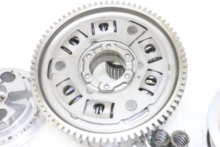 photo de EMBRAGUE HONDA CB R 1000 (2018 - 2023) - Foto de producto adicional