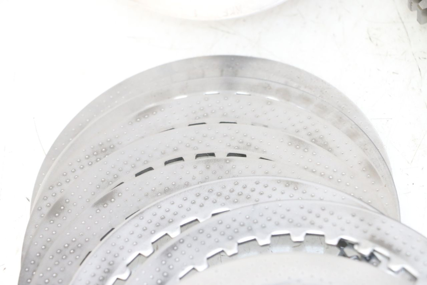 photo de EMBRAGUE HONDA CB R 1000 (2018 - 2023) - Perfil de la pieza de repuesto