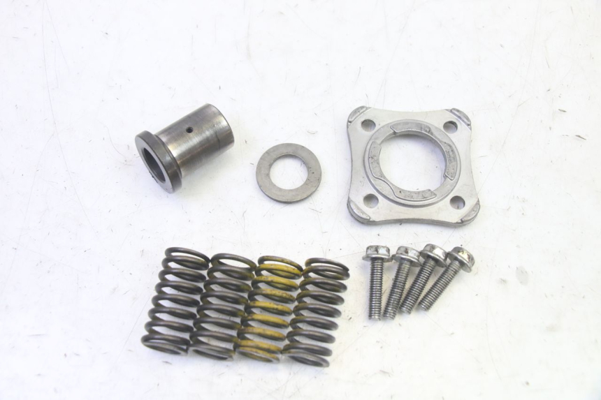 photo de EMBRAGUE HONDA CBF 125 (2009 - 2015) - Marcados y referencias originales