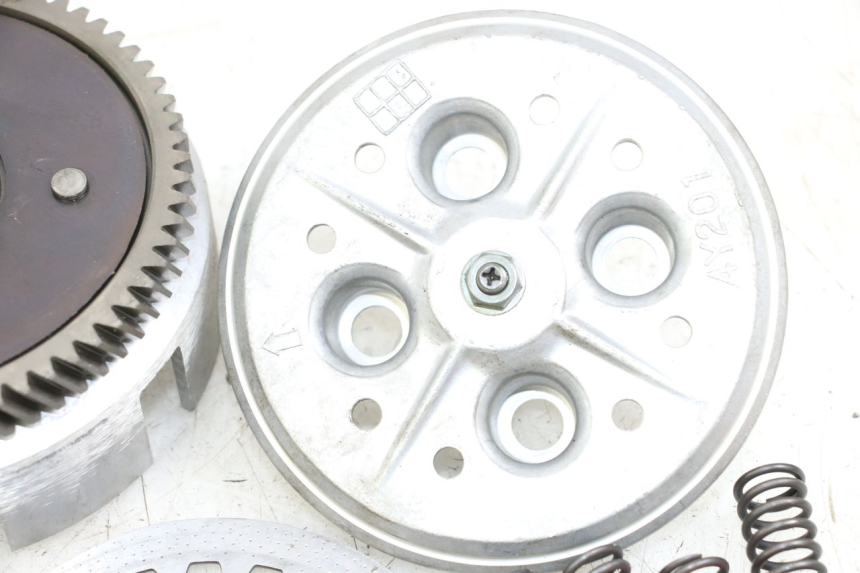 photo de EMBRAGUE SHERCO CITY CORP 125 (2003 - 2007) - Estado de la superficie y material