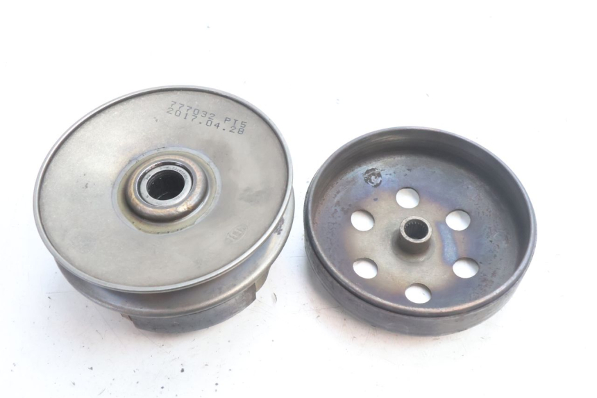 photo de EMBRAGUE PEUGEOT CITYSTAR 2T 50 (2018 - 2021) - Primer plano técnico
