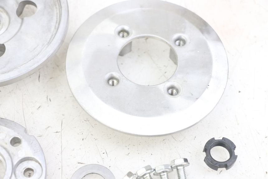 photo de EMBRAGUE HONDA CRF-F CRF F 110 (2019 - 2022) - Zoom sobre los componentes