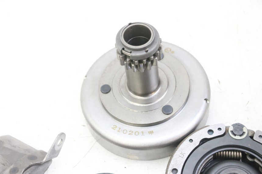 photo de EMBRAGUE HONDA CRF-F CRF F 110 (2019 - 2022) - Estado de la superficie y material