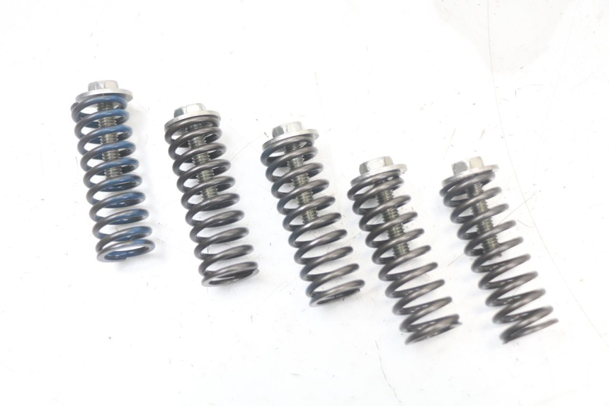 photo de EMBRAGUE HONDA CRF R 250 (2020 - 2021) - Enfoque en la estructura