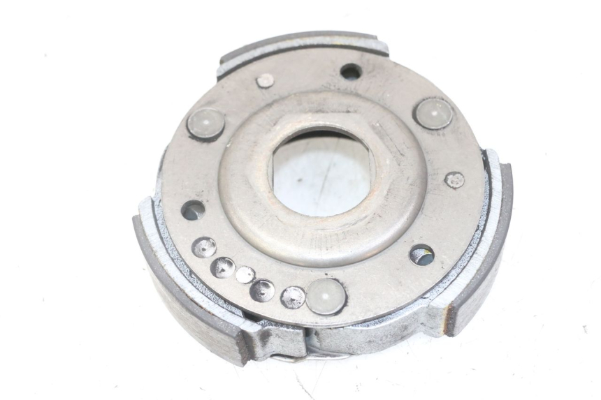 photo de EMBRAGUE PEUGEOT ELYSTAR 125 (2002 - 2007) - Detalles de los puntos de fijación