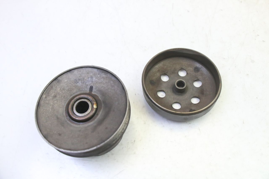 photo de EMBRAGUE PEUGEOT ELYSTAR 50 (2002 - 2014) - Detalles de los puntos de fijación